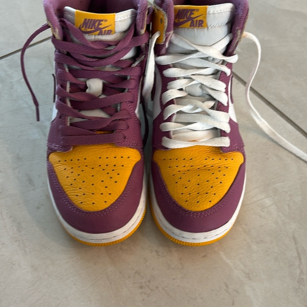 Nike Air Jordan 1 Brotherhood Purple and Yellow Sneakers size 4.5 - Picture 8 of 9